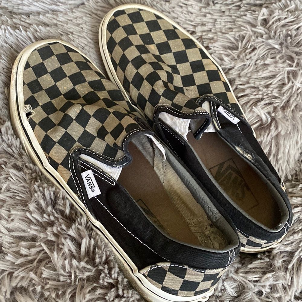 Vans rugged skip on shoes black grey checkered men’s 6.5 Womans 8 worn
